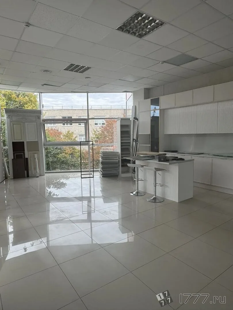 Купить помещения свободного назначения в Ставрополе, 80 м.кв., за 3 500 000 рублей