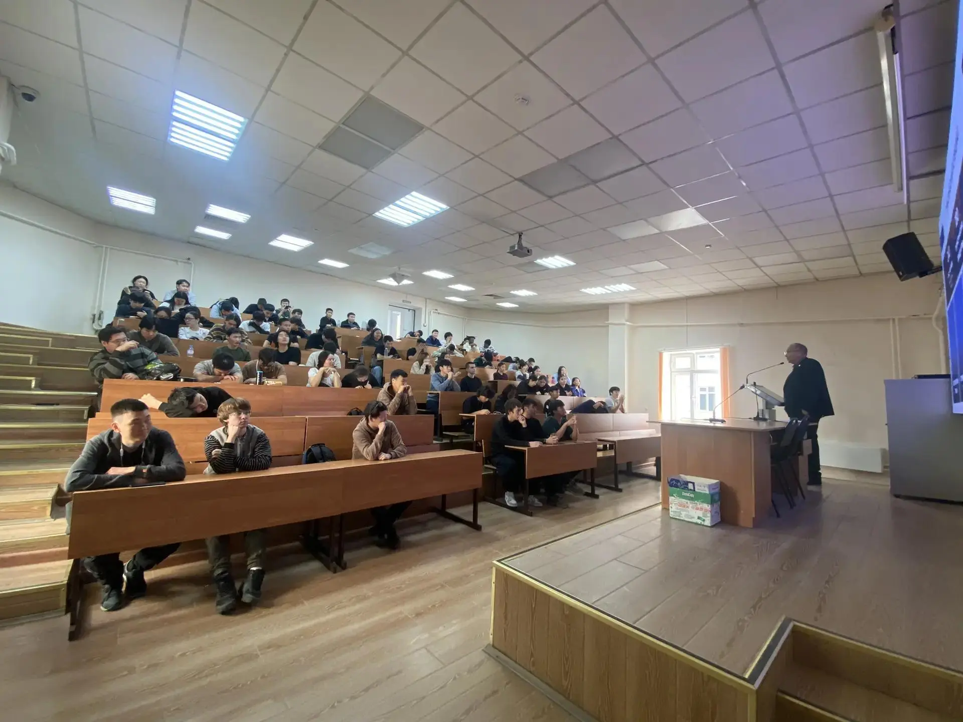 Студенты Арктического ГАТУ изучают инструменты поддержки инноваций в рамках «Техноимпул...