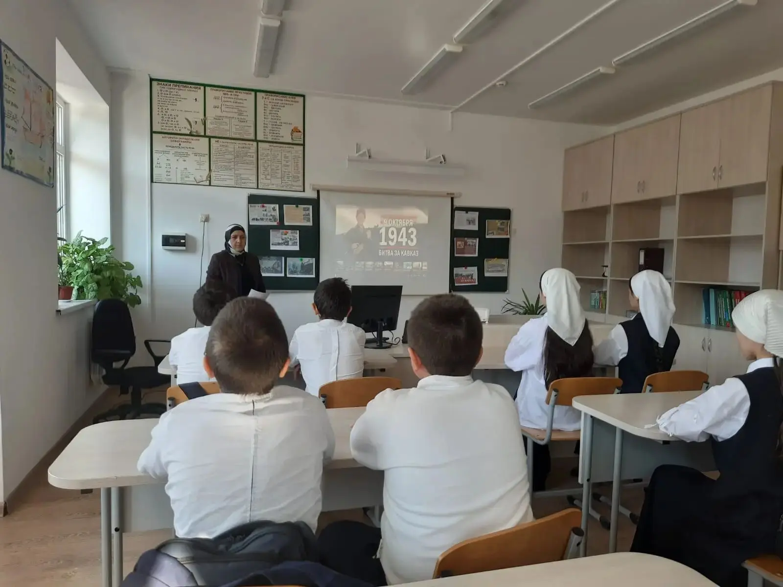 В нашей школе прошли Всероссийские Уроки мужества, посвященные одной из самых значимых ...