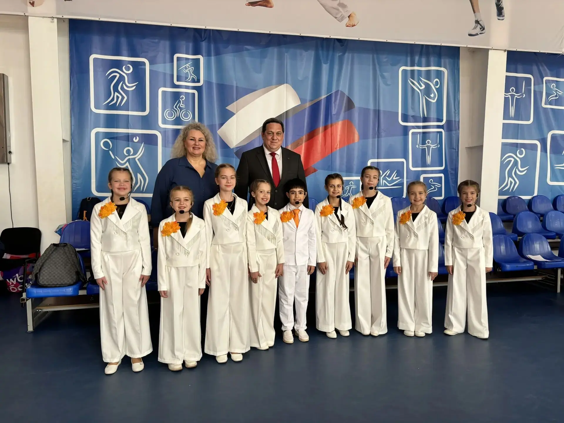 🎶🎉 Сегодня 14 октября в спортивном комплексе "Олимп" г.Кропоткин  юные вокалисты  из ...