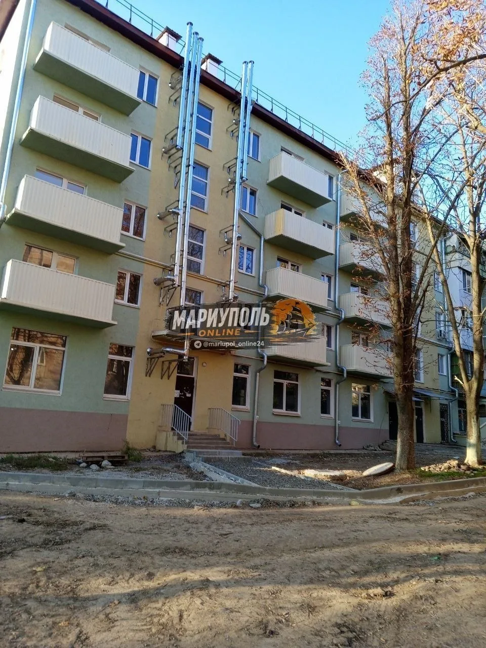В Мариуполе появился свой «Дом с трубами»
