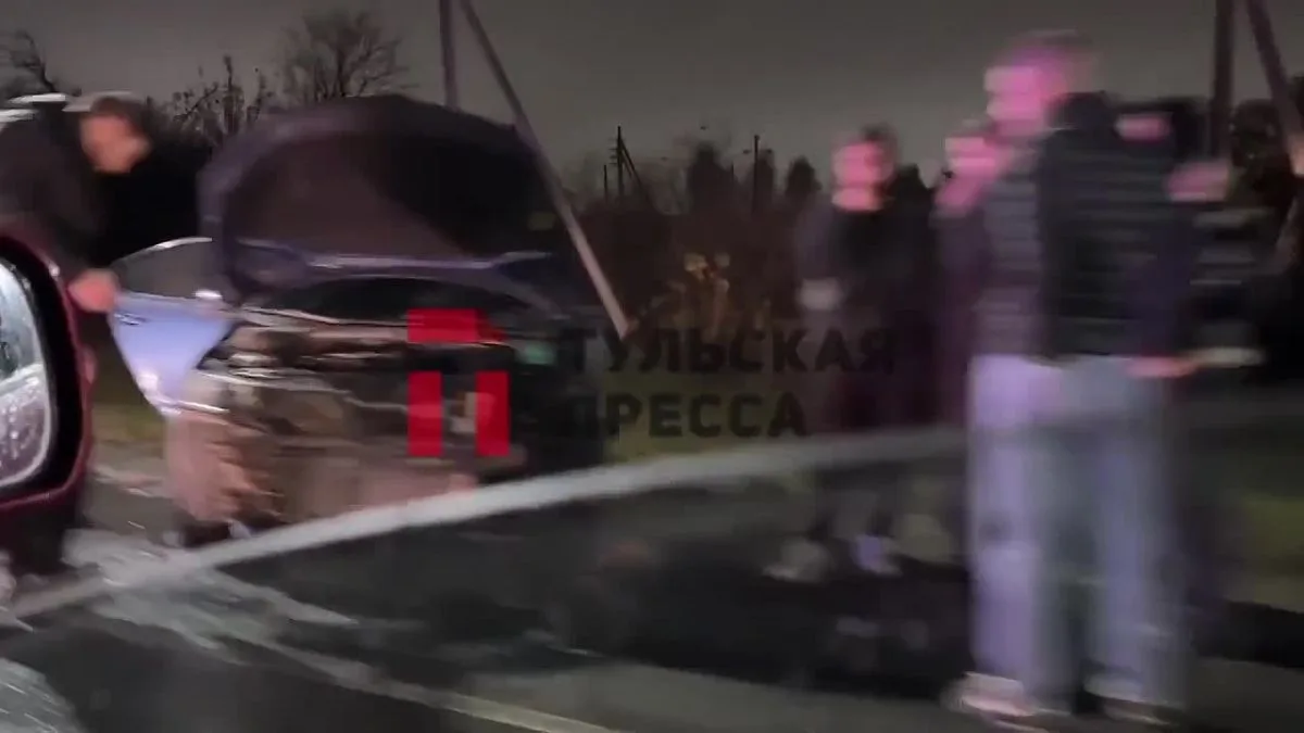 📌 Читатели сообщают: в Щекинском районе, на выезде из Первомайского поселка - жесткая ...
