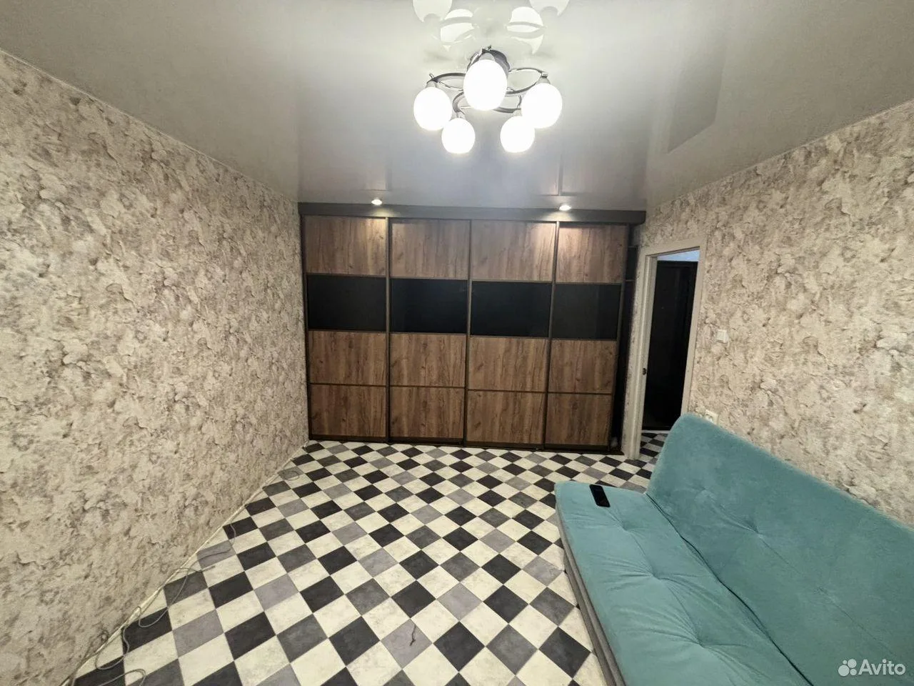 Сдам без посредников: 2-комнатная квартира, 54м²