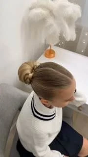 Необычный красивый пучок🔥
