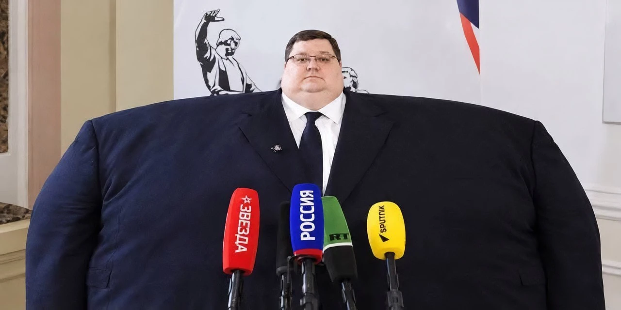 😁 ​⚡️ Зарубежный интернет капитулировал перед суровостью российского чиновника