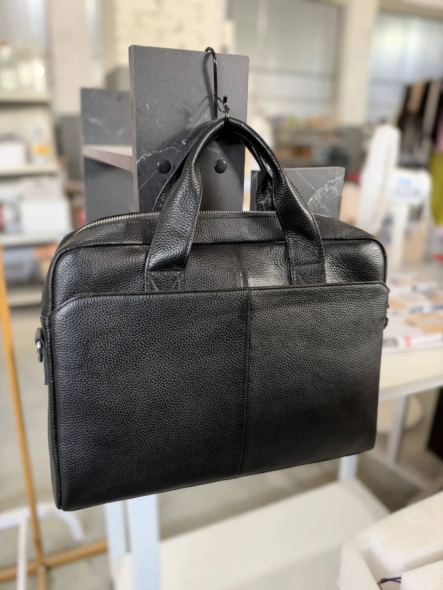 Кожаная сумка 38x27