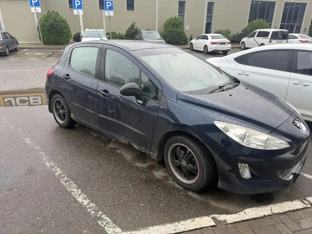 🚗Пежо 308, 2010год выпуска.