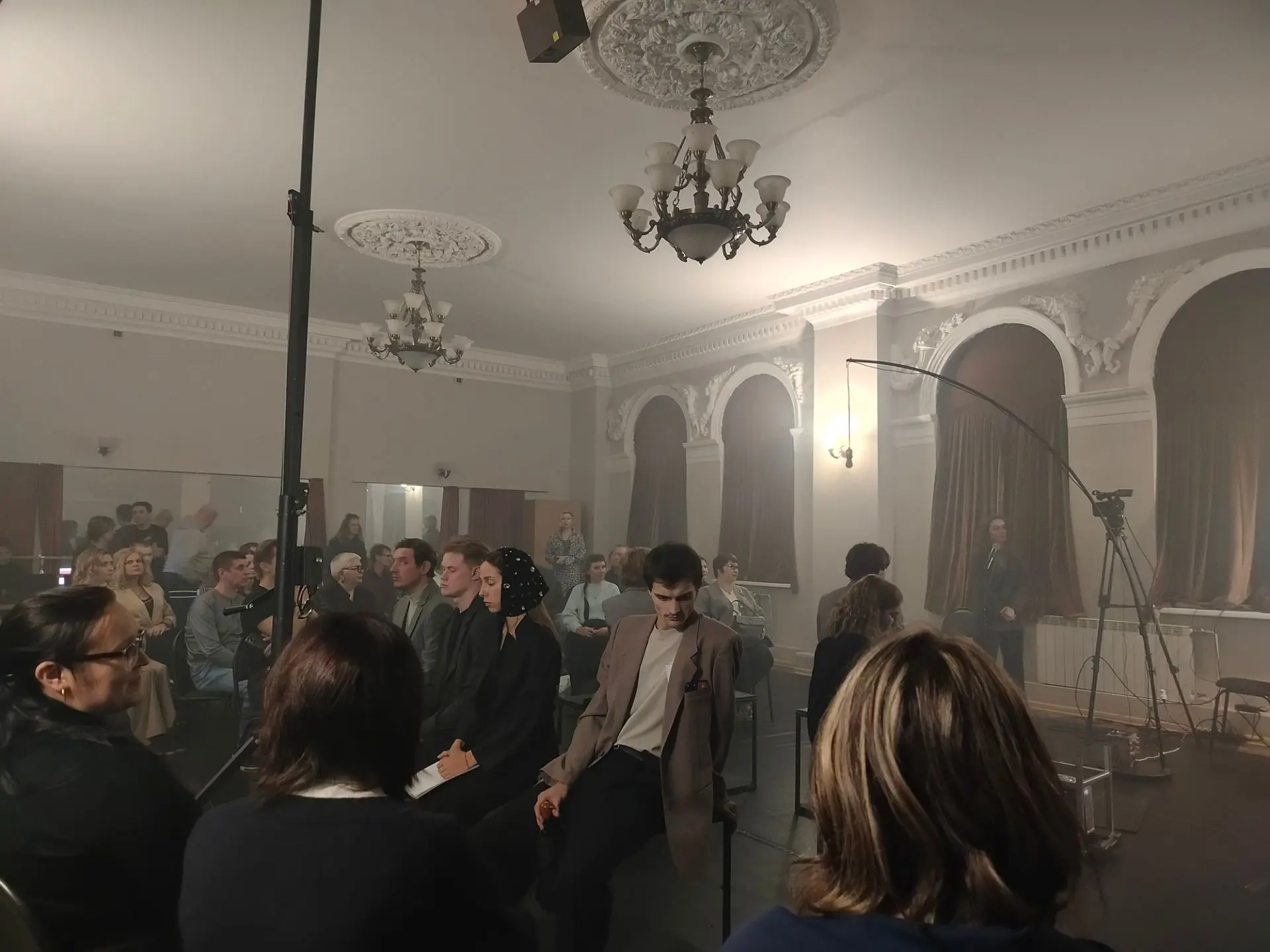 Сегодня была на читке пьесы «Саксофонист» современного драматурга Ивана Федчишина  🎭.