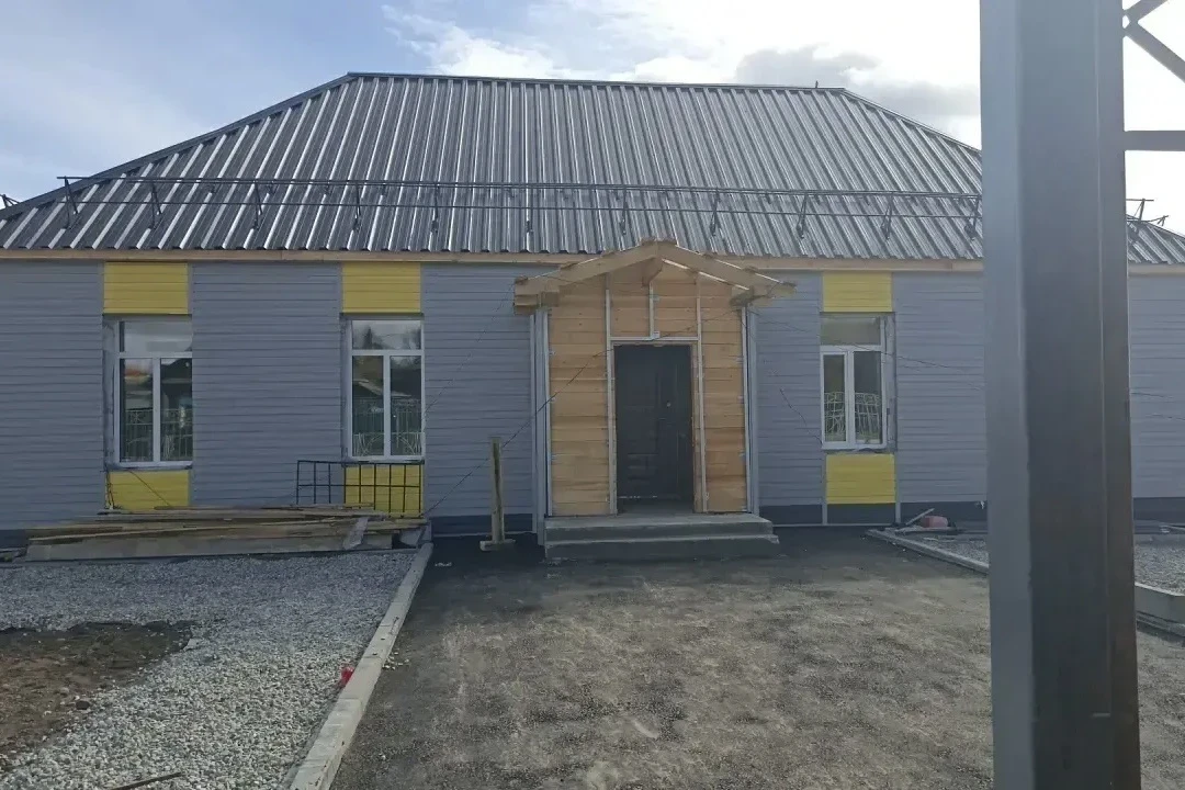 🏫 В Большой Елане завершают капремонт здания детской школы искусств