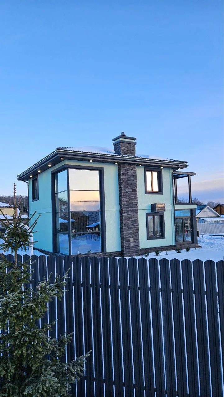 СКОЛЬКО СТОИТ ПОСТРОИТЬ ДВУХЭТАЖНЫЙ ДОМ С ПАРЯЩИМ УГЛОМ 185 М2? 🏠