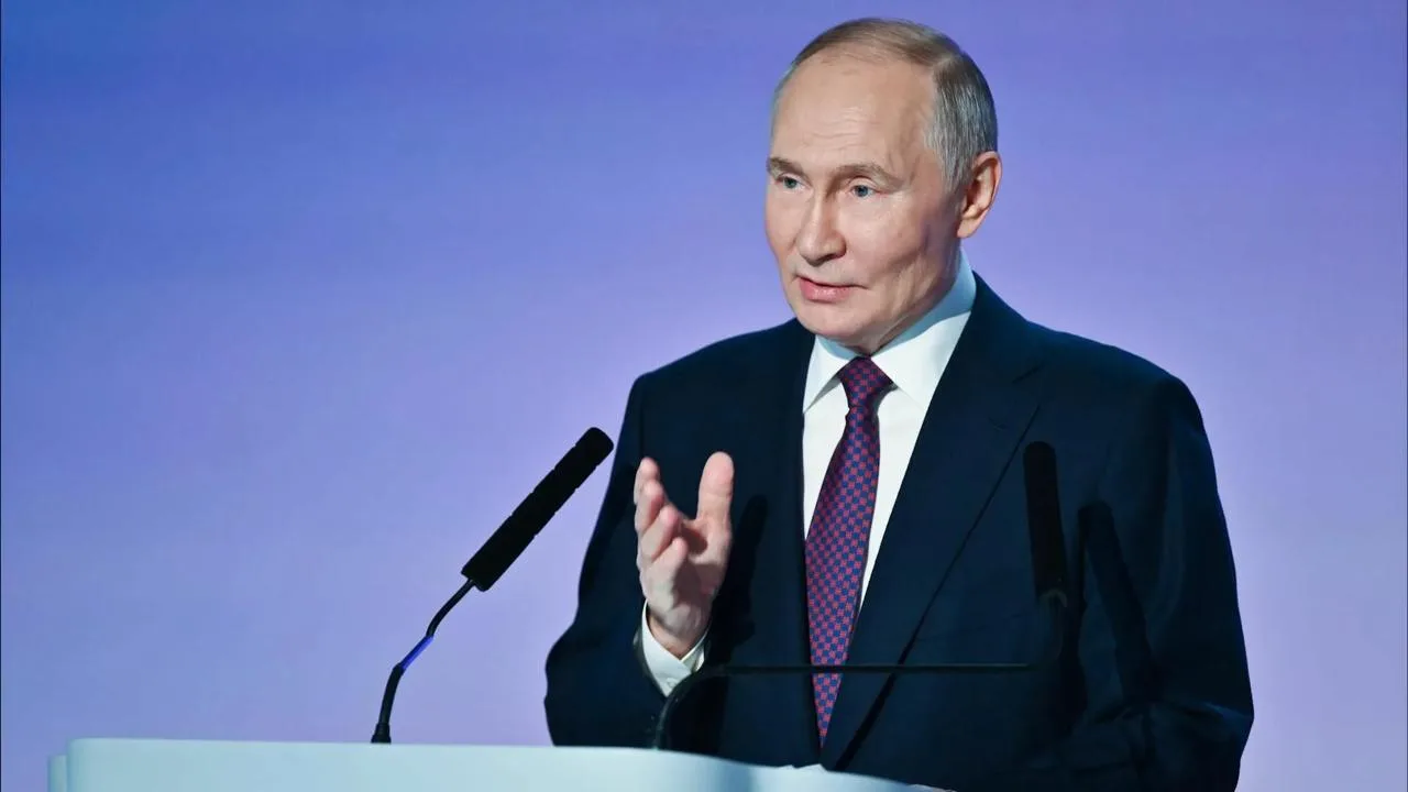⚡️Путин заявил о планах России создать цифровой двойник Каспийского моря для прогнозиро...