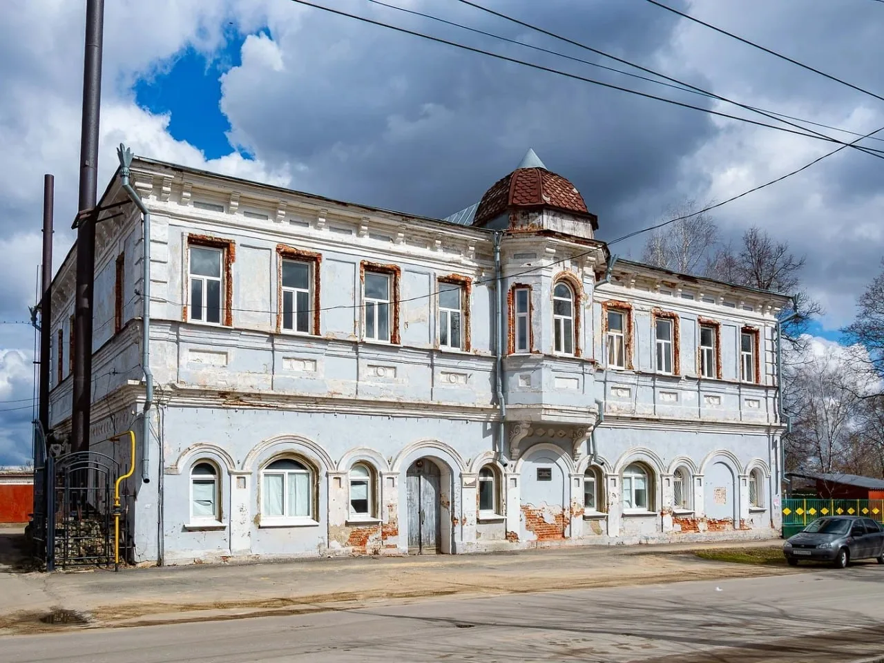 В липецком Данкове не смогли продать с торгов «Дом купца Лебедева» за 9,3 млн рублей