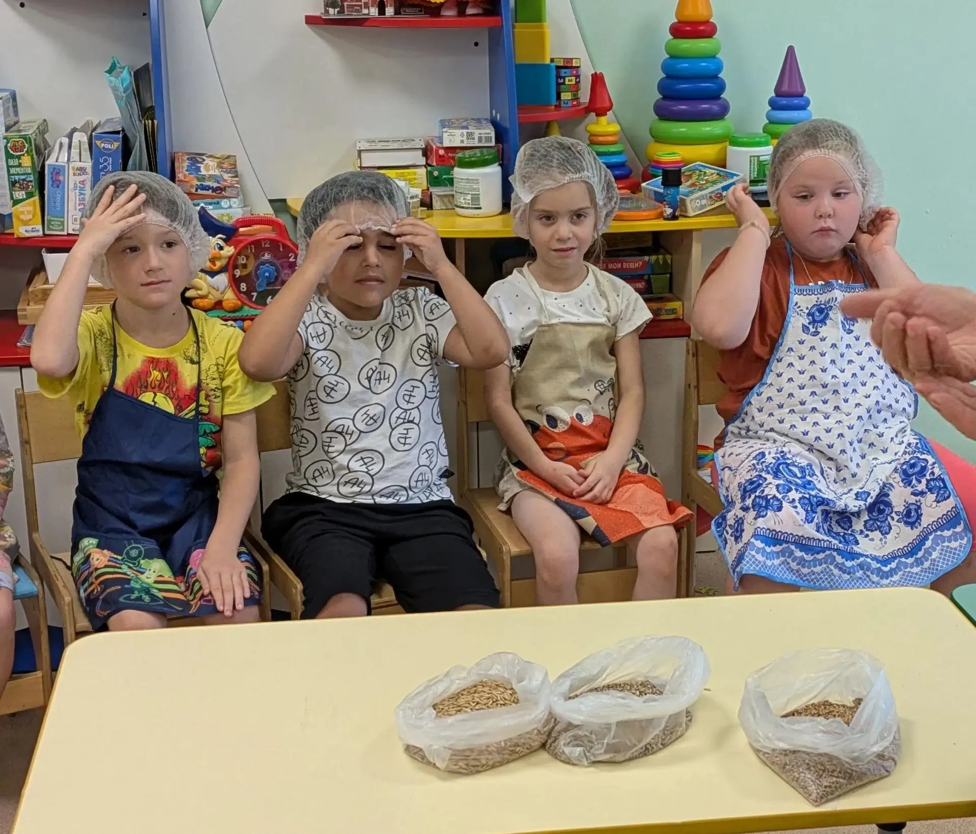 🍞 Маленькие пекари из группы «Ручеек»: испекли крендельки!