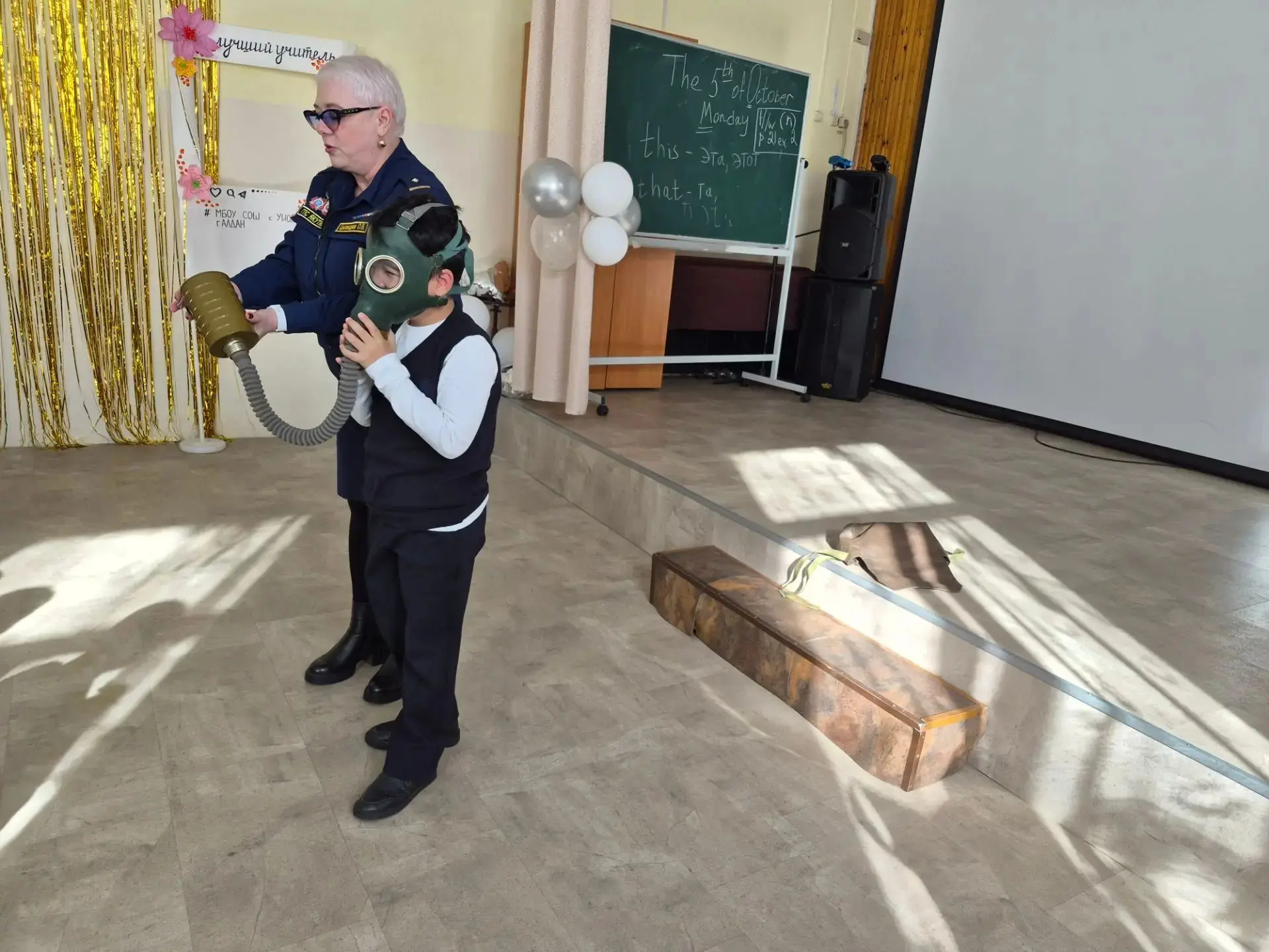 В учебных заведениях Алданского района проходит месячник гражданской обороны