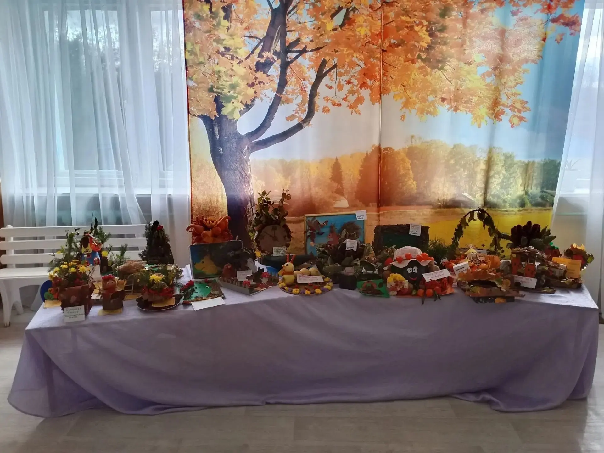 🍂✨ Осенняя выставка в нашем ДОУ: волшебство из листьев, шишек и фантазии! ✨🍂