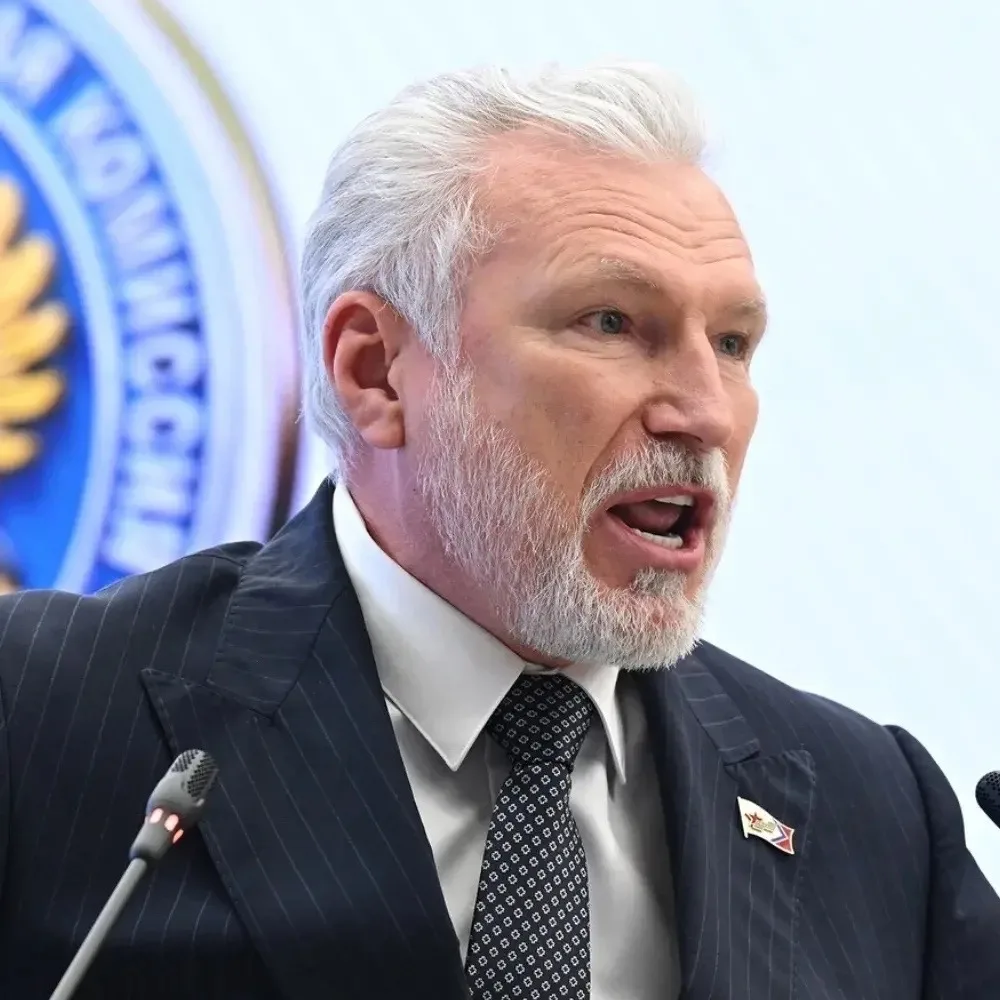 "В войне будут участвовать все россияне".   Депутат Госдумы призвал защищать дата-центр...