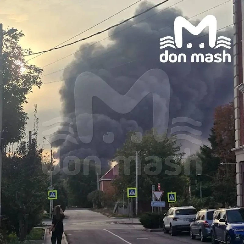 Пятнадцать с половиной часов тушили пожар в Аксае
