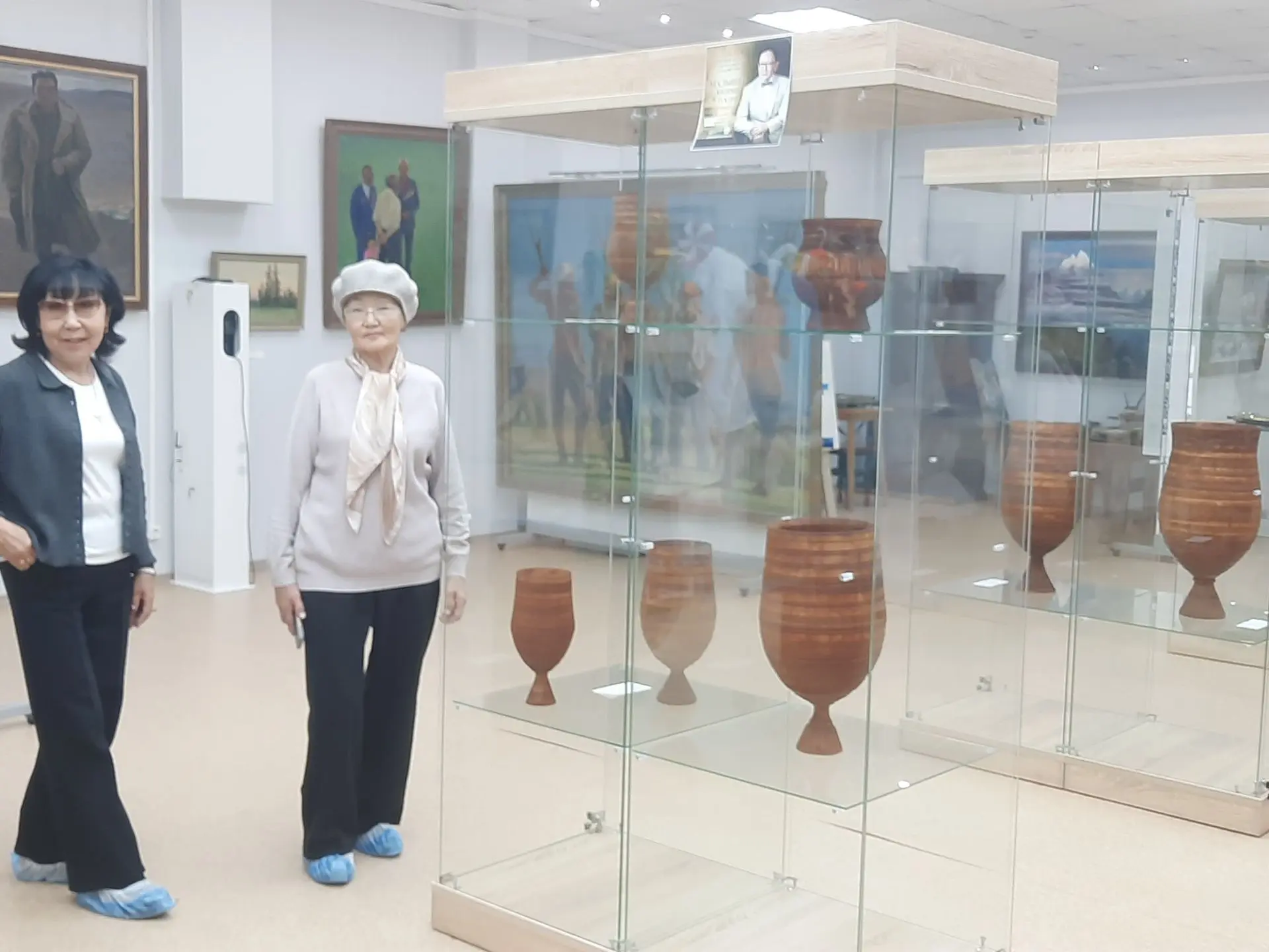 Быыстапканы Дьокуускай куораттан кэлэн көрөллөр