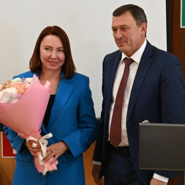👤 В Вольском районе вновь избрали председателя муниципального Собрания