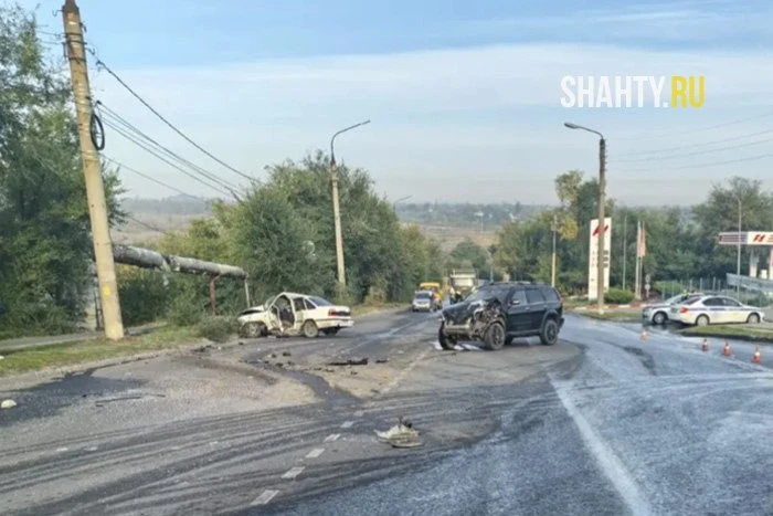 В Шахтах в пятницу утром, 9 октября, произошла авария с пострадавшими. ДТП случилось в ...