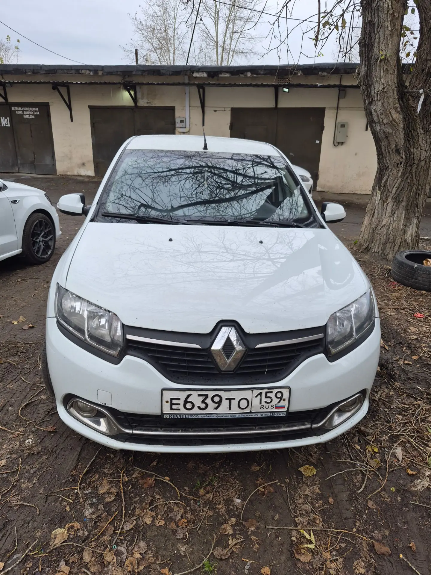 Renault Logan 1.6 MT, 2014,