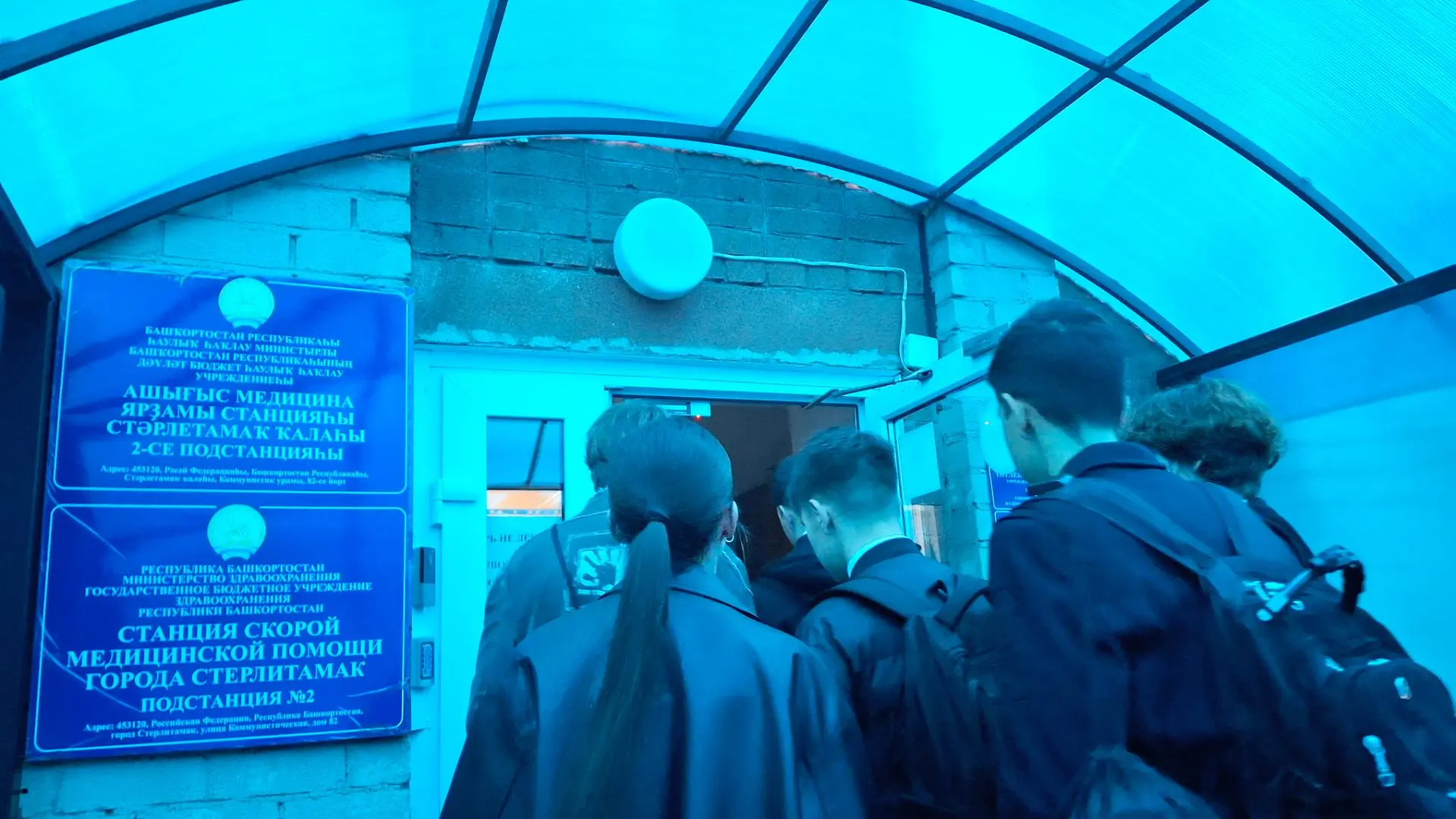 🚑 Театр начинается с вешалки, а станция скорой помощи — с готовности спасать жизни!