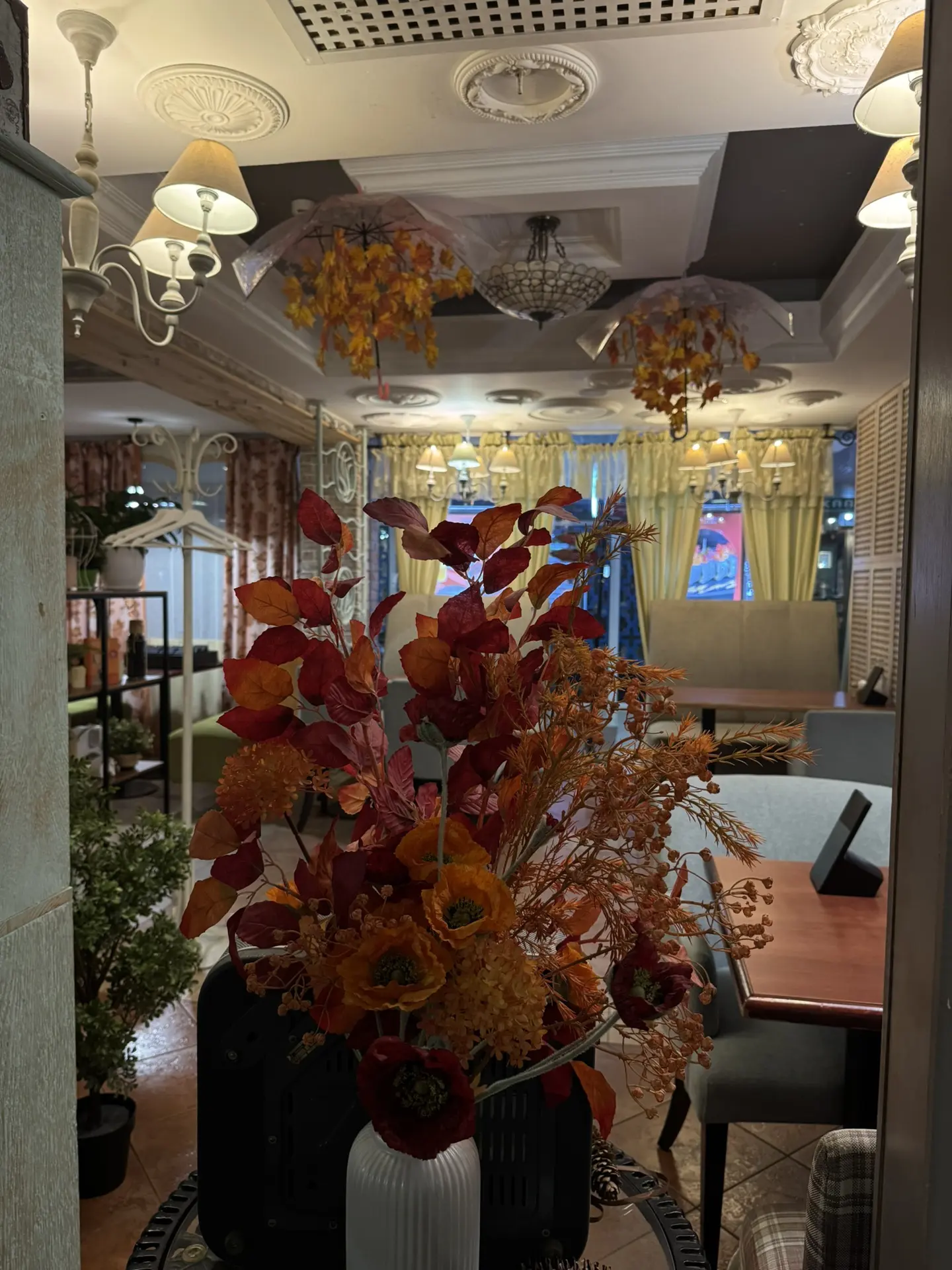Отличный вечер провели с девочками🌱🧡🔥Самое атмосферное местечко в городе