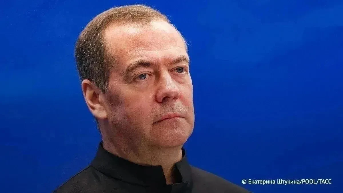 Победу в СВО приближают только военные и баллистика, а не слова Трампа с критикой Зелен...
