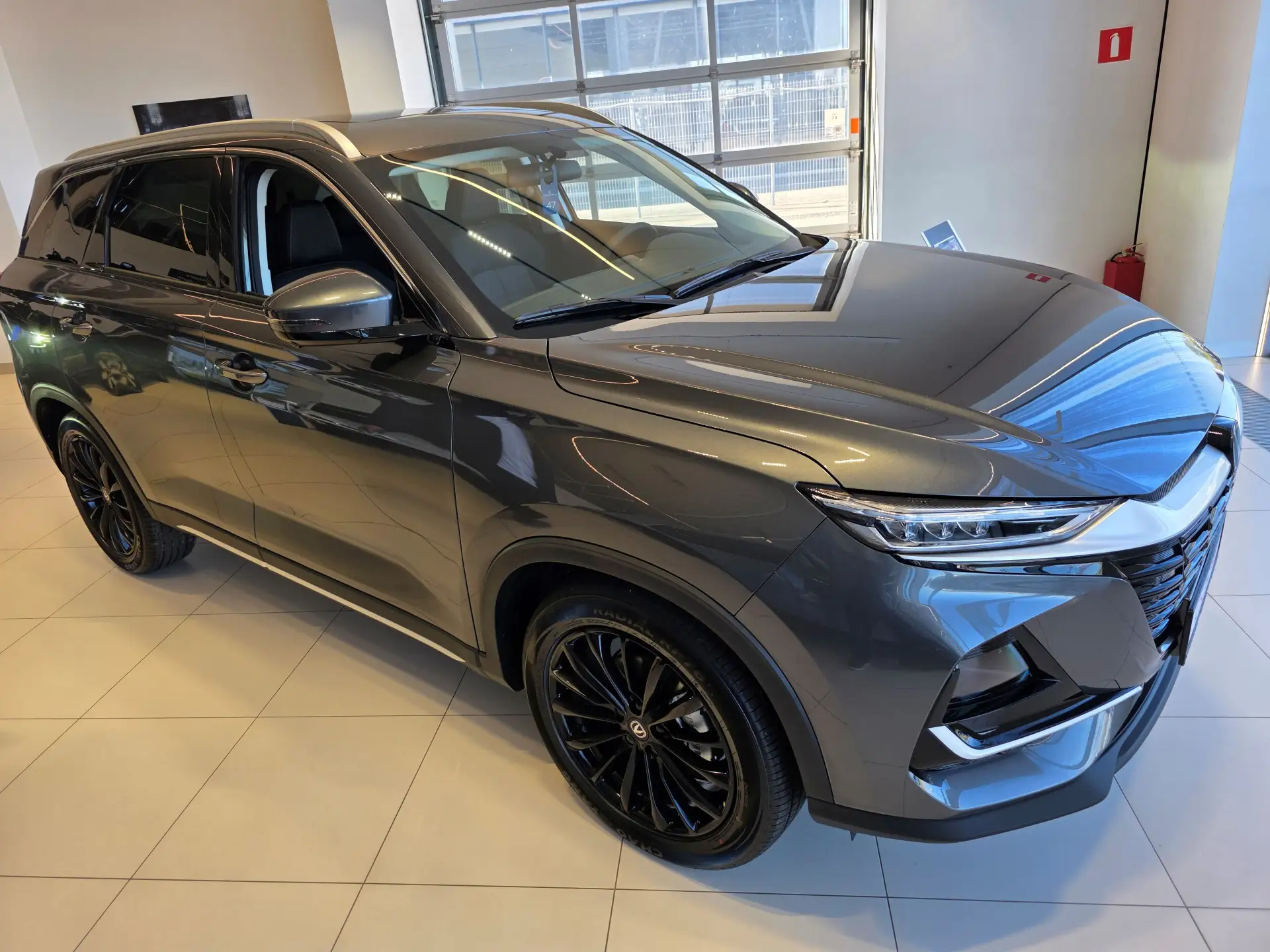 Changan CS75 PRO — семейный кроссовер, который удивит подготовкой к нашим дорогам.