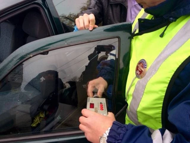 С 12 по 18 октября Госавтоинспекция будет массово проверять тонировку автомобилей