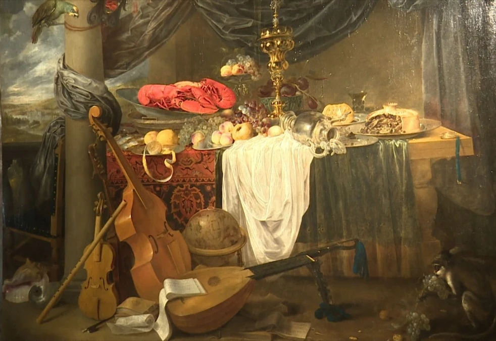 🖼 Омары, устрицы, надломленный хлеб, праздничный пирог, спелые персики, инжир, айва, н...