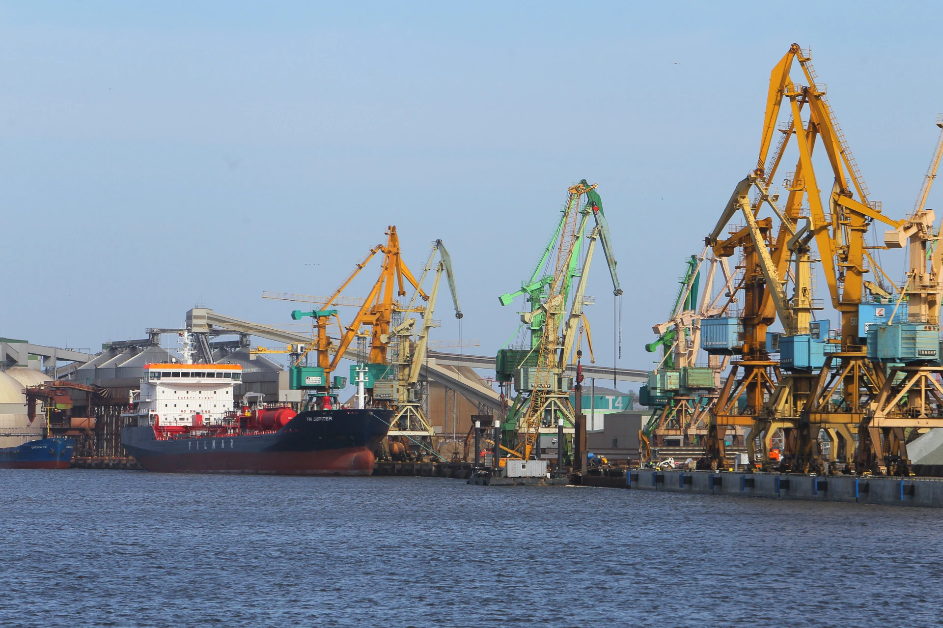 Литва может возобновить транзит белорусских удобрений после февраля 2027 года