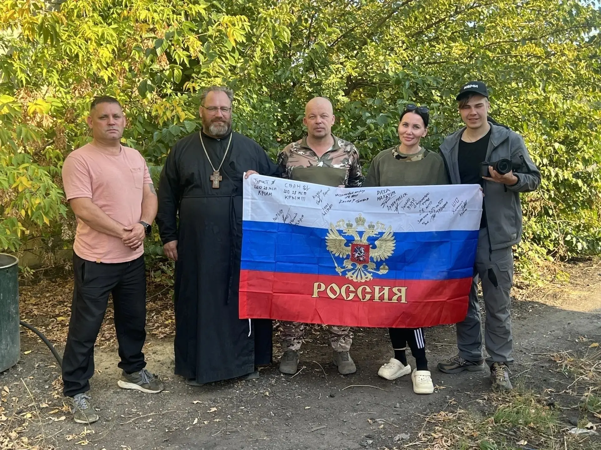 «Единая Россия» продолжает поддерживать военнослужащих
