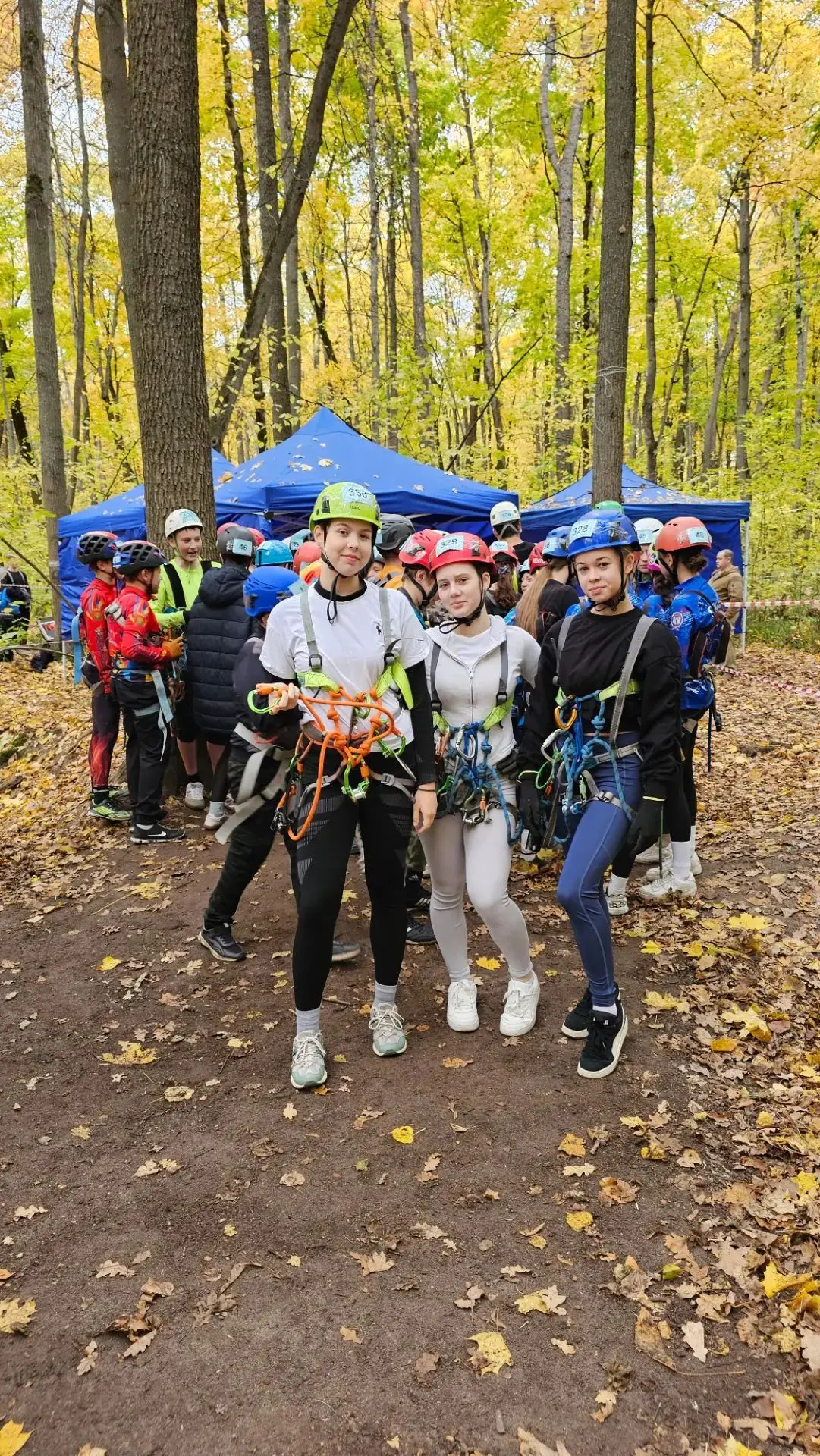 Наши девятиклассники — на областных соревнованиях по туризму! 🏕️🧭