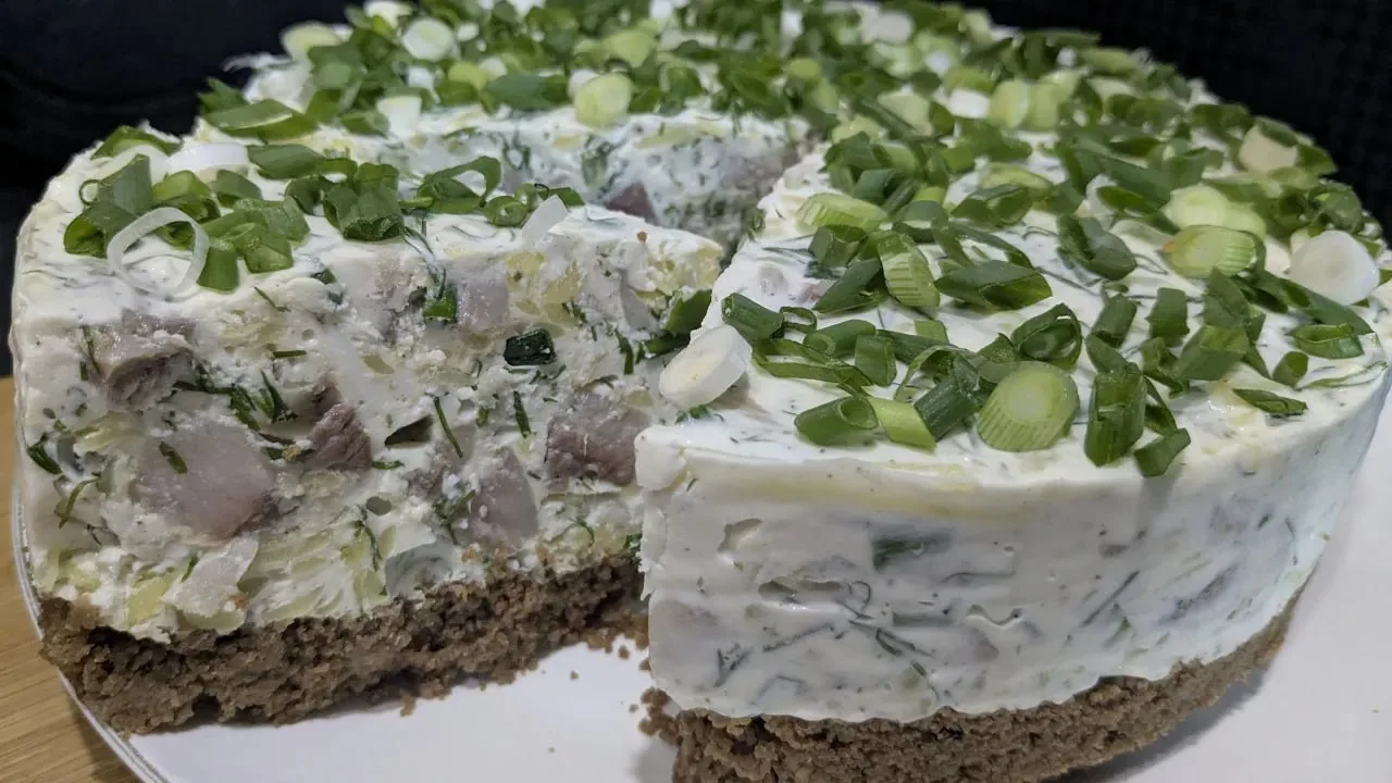 СЕЛЁДОЧНЫЙ ТОРТ — ВКУСНО, ОРИГИНАЛЬНО И ОЧЕНЬ ПРОСТО!