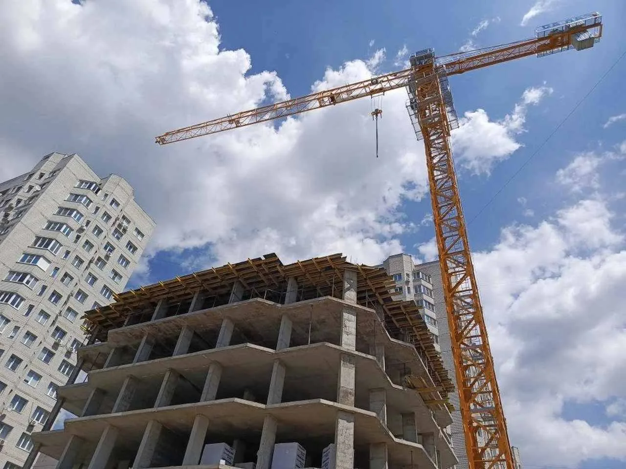 🏗 В Воронеже ищут застройщика для участка площадью почти 16 гектаров за 137 млн рублей.
