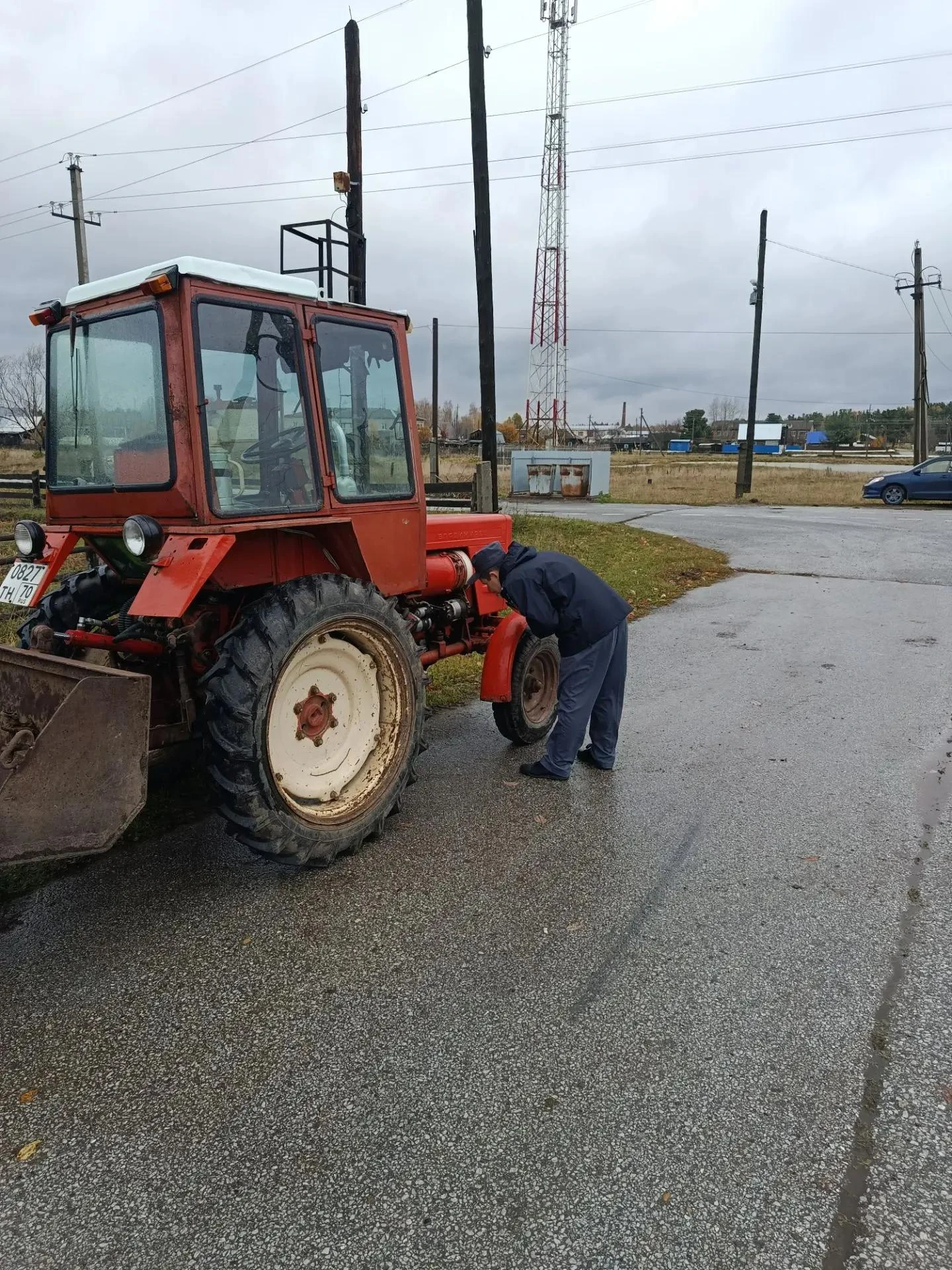 🚜 Консультант отдела по г. Томску, Томскому району и ЗАТО Северск Александр Алексеевич...