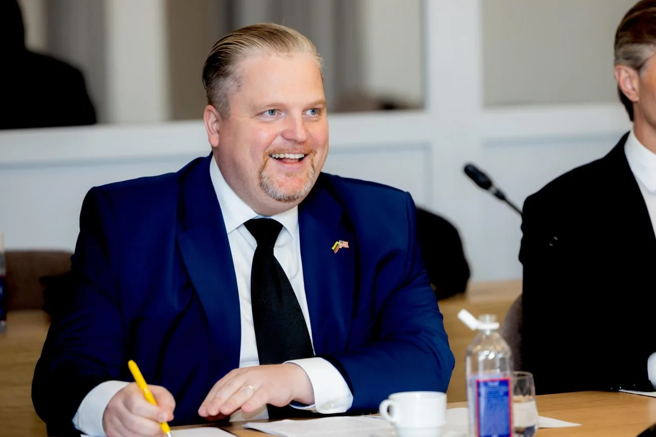 🇱🇹🇺🇸Глава Минфина Литвы собирался поехать в США во время обсуждений проекта госбюджета