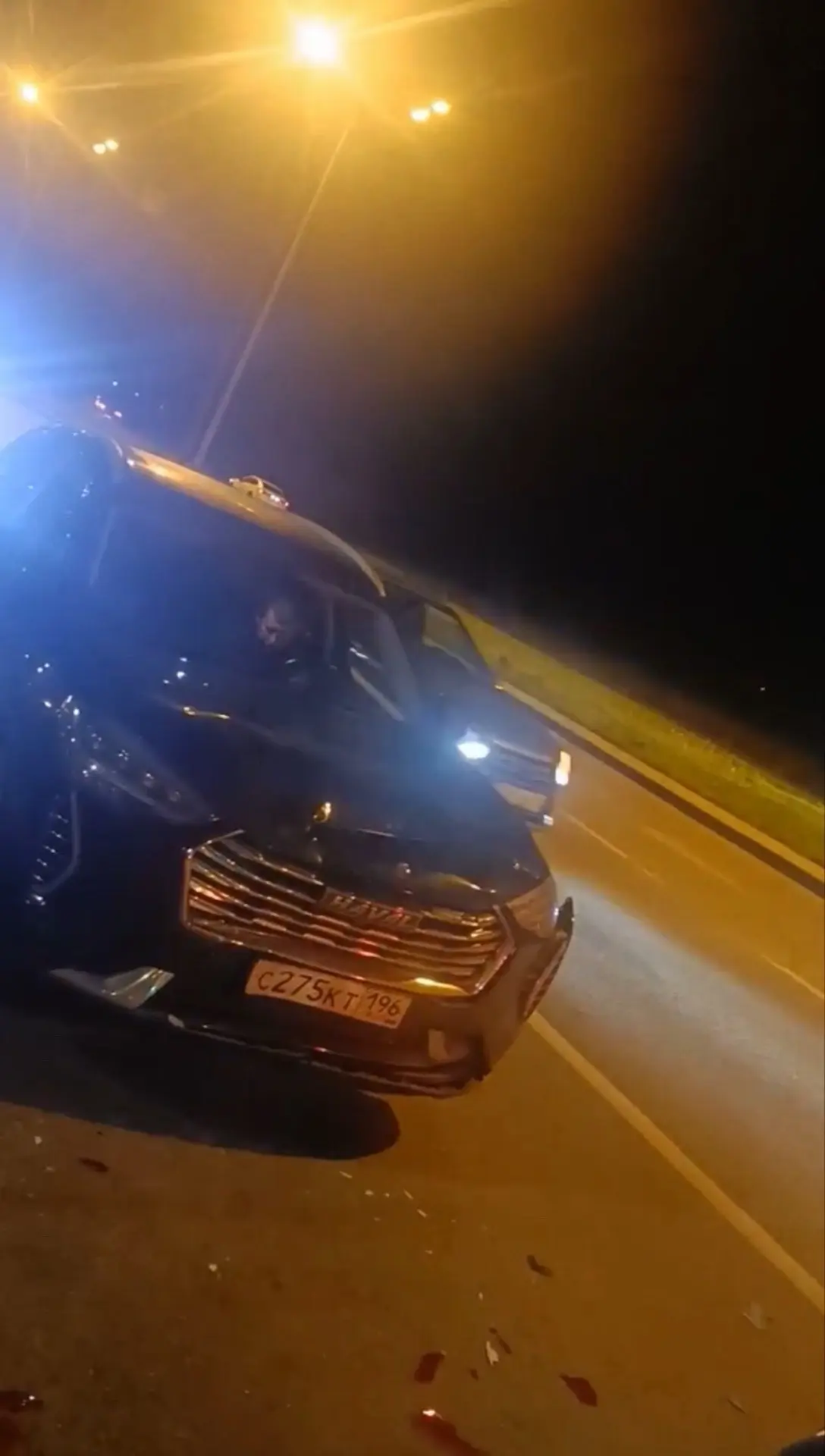 «Я мент, а суд в России — это х*йня»: в Екатеринбурге пьяный водитель на Haval протаран...