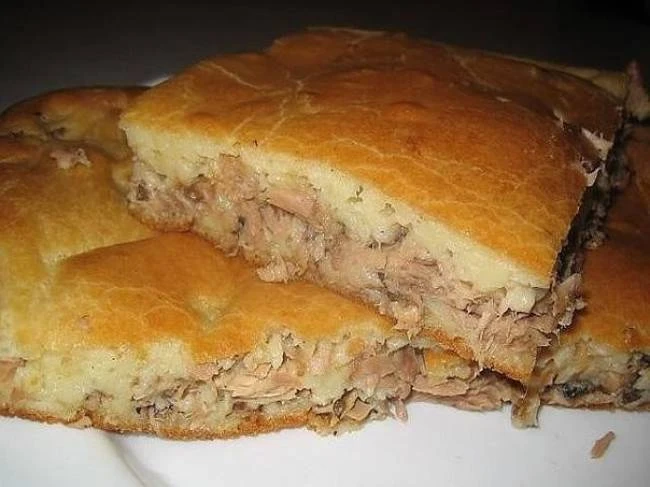 🍲 Простой, но аппетитный рыбный пирог