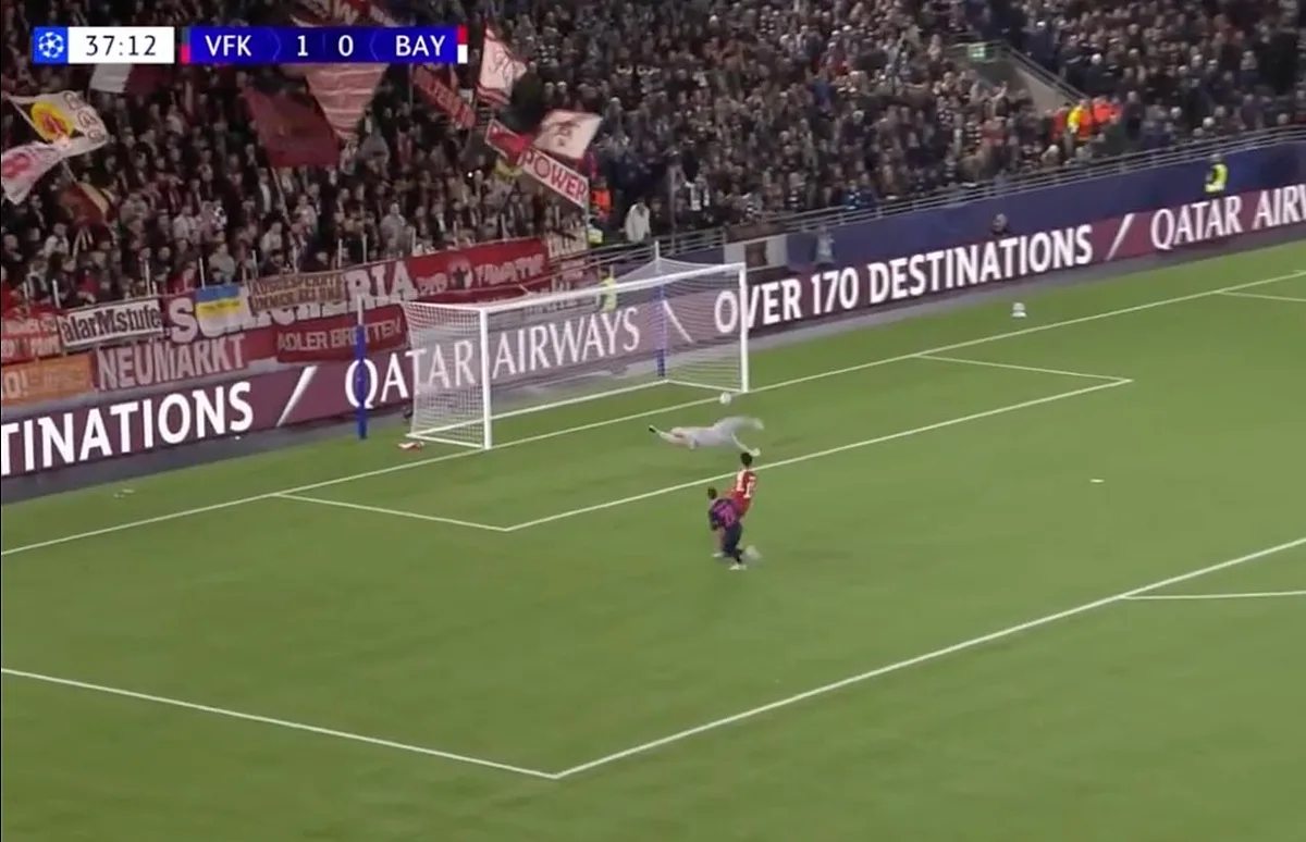 «Бавария» горит уже 0:2 норвежскому «Викингу»! 😮