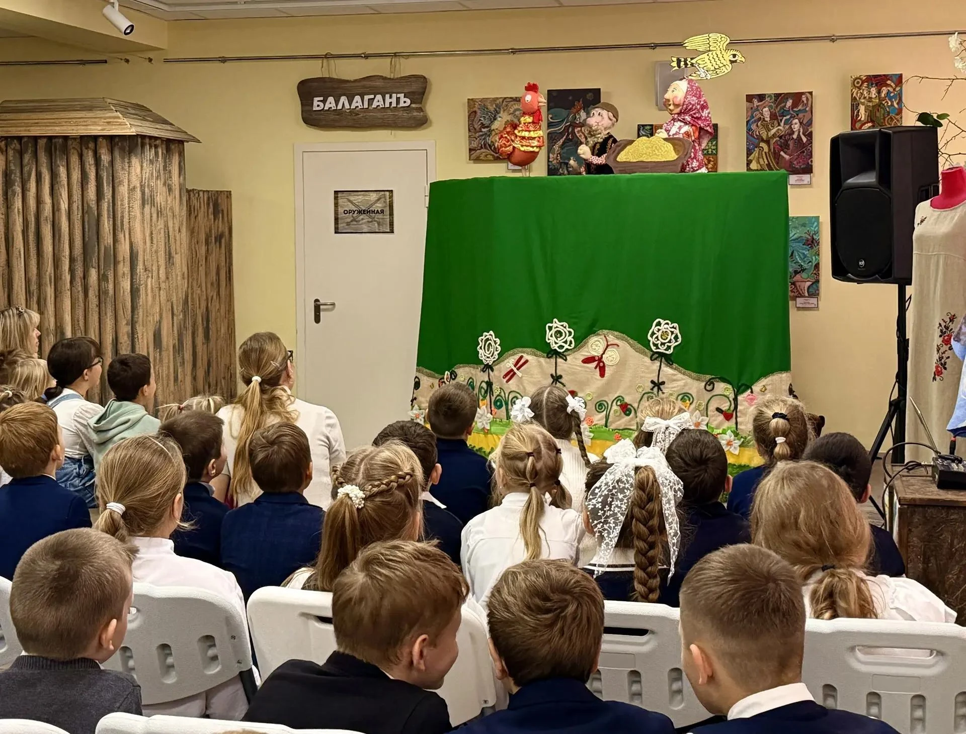 💥 Ученики начальной школы побывали на настоящем представлении! К нам в гости приехал т...