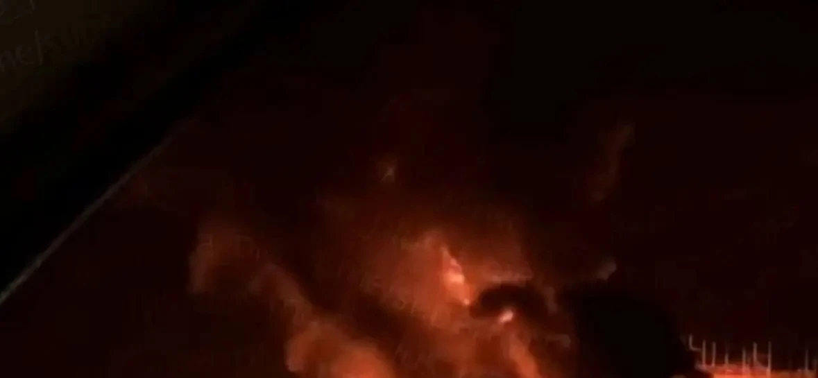 💥 Массированная атака БПЛА на Ростовскую область: ранен мужчина, повреждены многоэтажк...