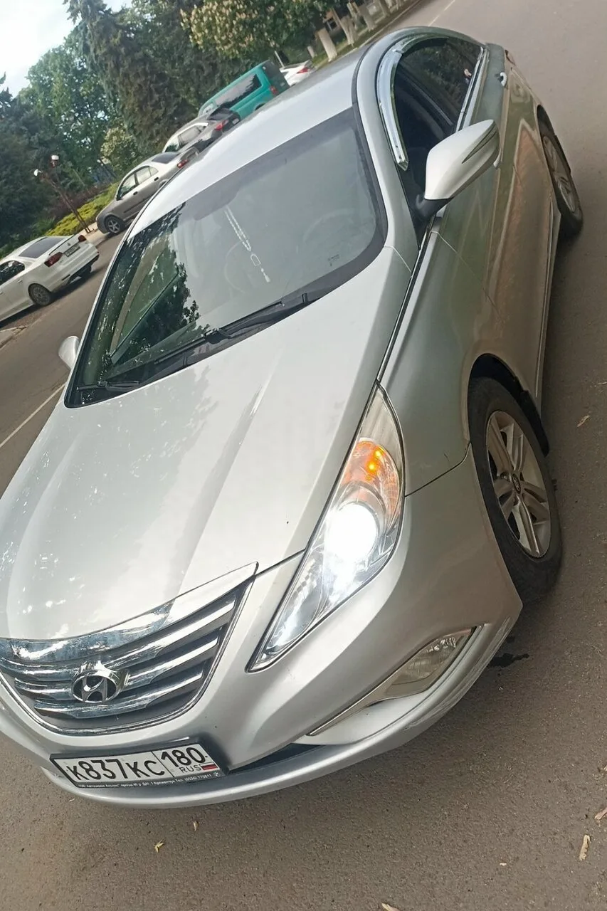 Продам Hyundai Sonata 2.0 на газу, б/у, 1 200 000 ₽