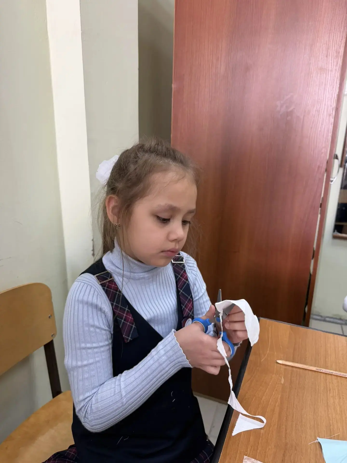 Какое занятие на уроке в детском объединении "Народная кукла" может проходить без соблю...