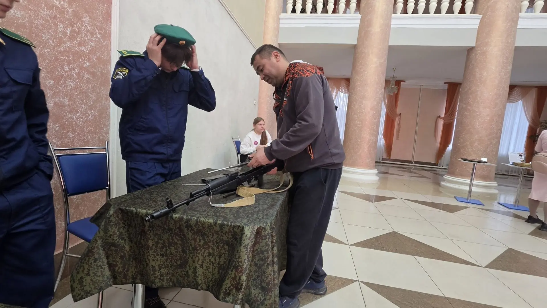 🎉 «Отец – сила семьи!»: в Медногорске ярко и душевно отметили Всероссийский День отца