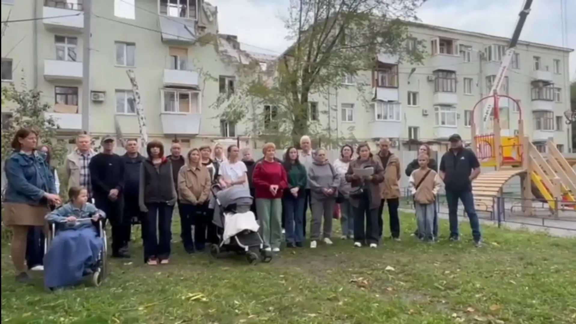 В Новокуйбышевске жители дома, поврежденного из-за атаки БПЛА, обратились к президенту ...
