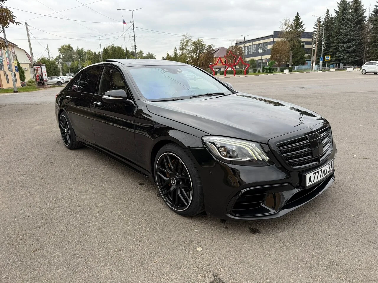 Mercedes-Benz S63 AMG (585 л.с.)