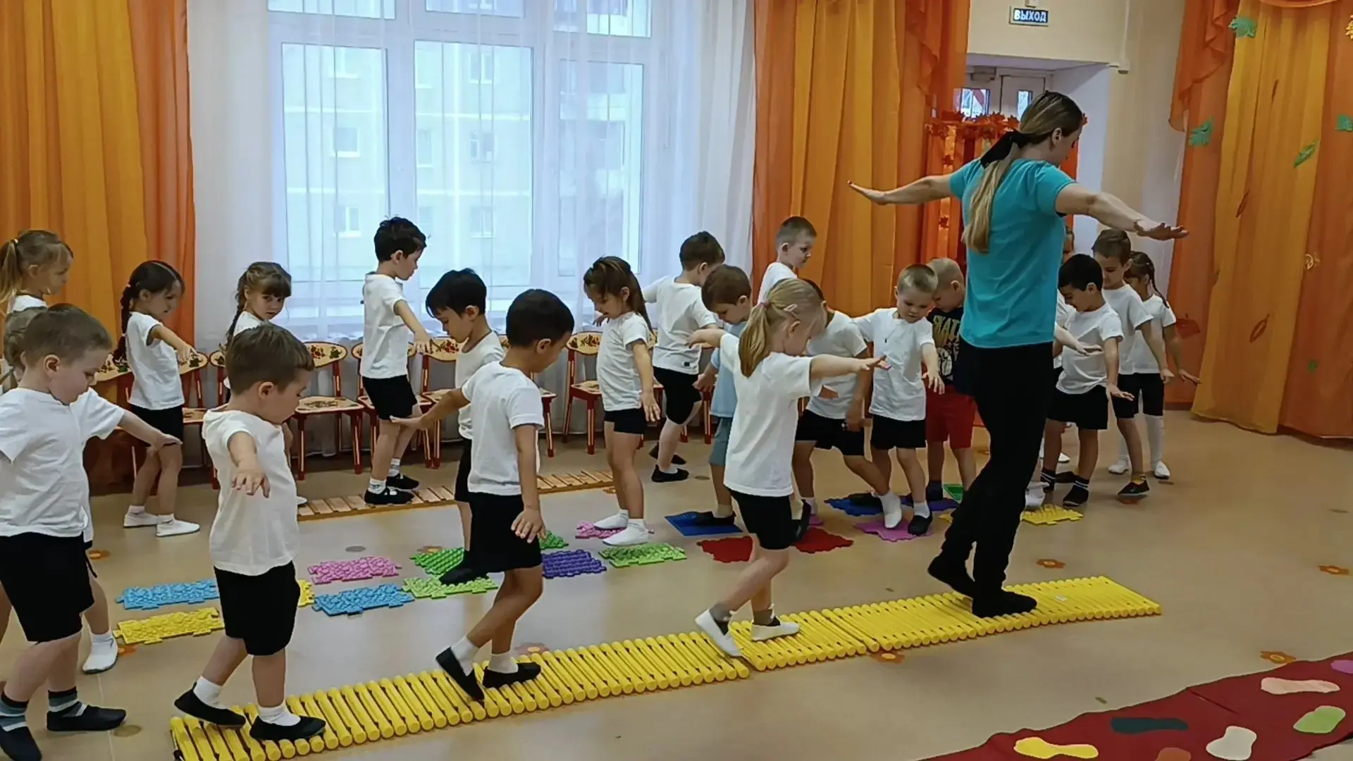 🚶‍♂️🚶‍♀️ Октябрь — это не только про золотую осень и уютные шарфы, но и про движение!...