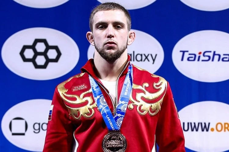 🥉 Крымчанин завоевал бронзу на первенстве мира по греко-римской борьбе
